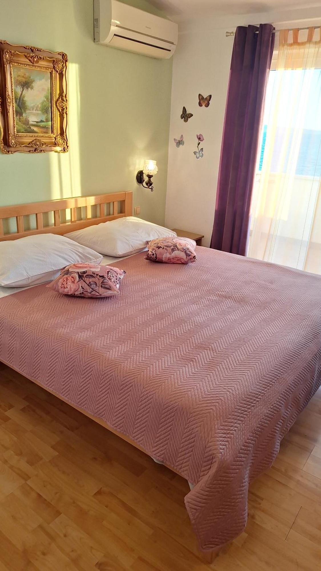 Apartmani Mary ドゥギ・ラット エクステリア 写真